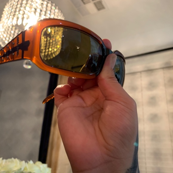 Authentic CHANEL Quilted CC Sunglasses 5097